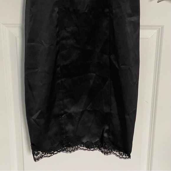New! Victoria’s Secret wicked satin lace trim midi dress black 47420 - Picture 5 of 13